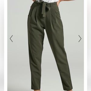 NWT OLIVE GREEN SHOWPO. TROUSER 2